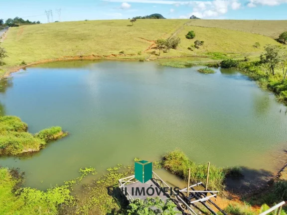 Imagem Terrenos de 800m² por R$270.000 em Condomínio Fechado para Construção de Chácara em Guarapari.