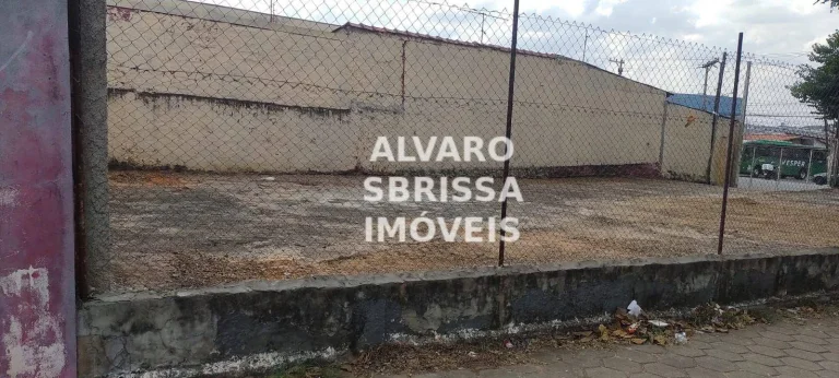 Imagem Terreno comercial perfeito de esquina 397m2 com excelente localização para seu comércio