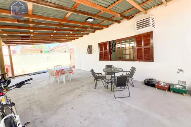 Imagem Casa térrea 3 dormitórios!