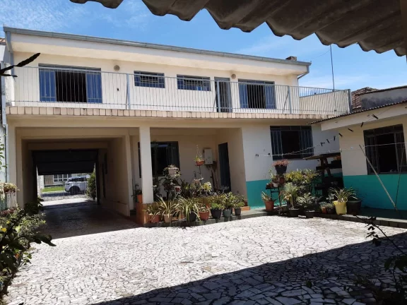 Imagem Terreno com Amplo Sobrado Não Averbado no Guaira