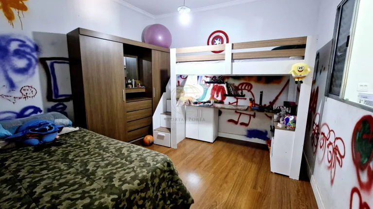 Imagem Casa à Venda em Itapetininga – 285 m², 4 Dormitórios, 1 Suíte, Piscina e Pomar em Terreno de 1.000 m²