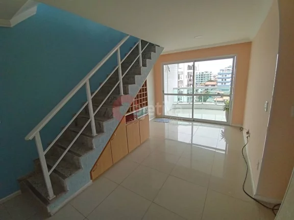 Imagem Cobertura, 3 quartos, a 200 metros da Praia do Forte, Algodoal - Cabo Frio