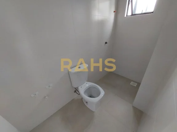 Imagem Cobertura nova no bairro Anita Garibaldi, com 136 m² sendo 3 suítes e mais 3 vagas de garagem. Inf...