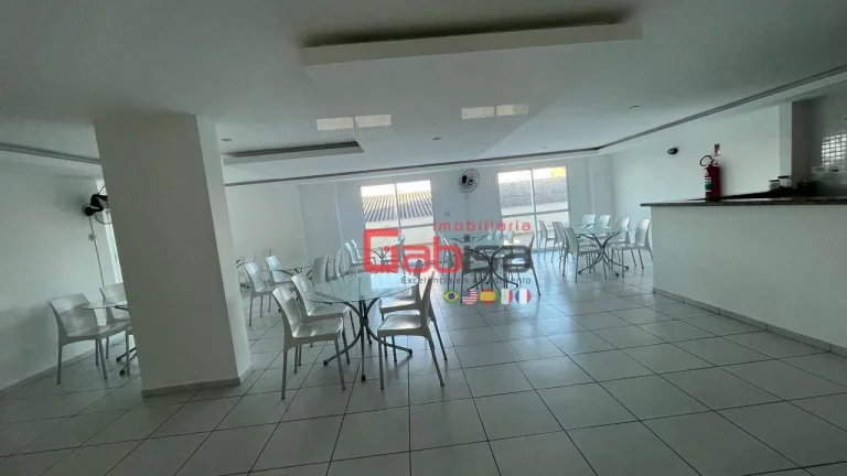 Imagem Apartamento com 2 dormitórios à venda, 75 m² por R$ 450.000,00 - Braga - Cabo Frio/RJ