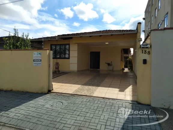 Imagem Casa averbada no bairro Itaum - Joinville