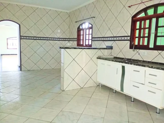 Imagem Sobrado com 3 dormitórios à venda, 321 m² por R$ 854.000,00 - Vila Perracini - Poá/SP