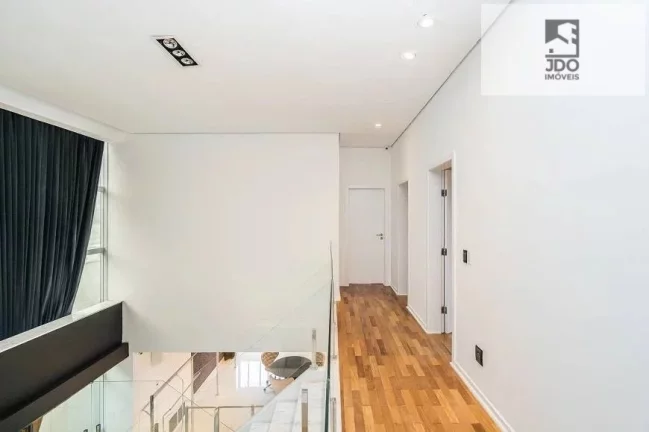 Imagem Casa Triplex a Venda no bairro Jardim Social - Curitiba, PR