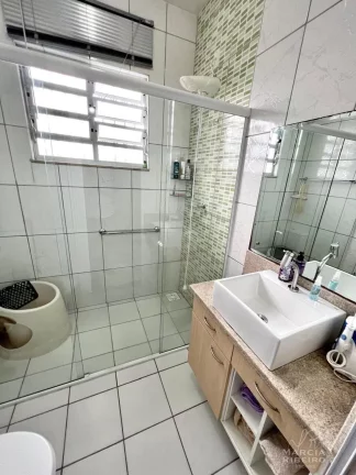 Imagem Casa com Piscina na Trindade