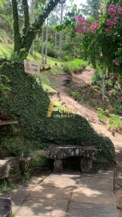 Imagem Tenha sua chácara em Pedra Azul com vista permanente para Pedra do Lagarto.