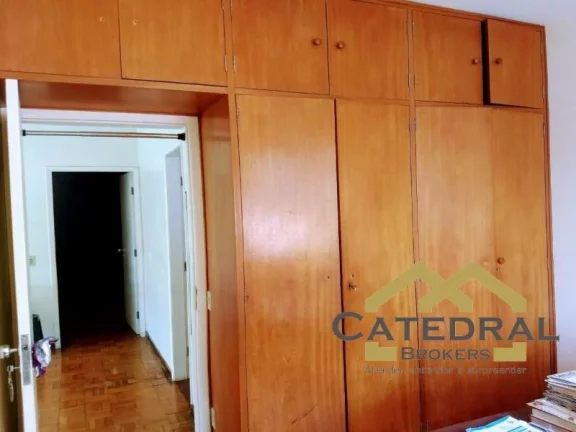 Imagem Sobrado à venda, 233 m² por R$ 1.250.000,00 - Retiro - Jundiaí/SP