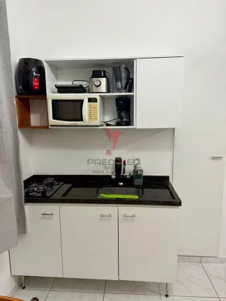 Imagem Aluga-se, Studio mobiliado em Copacabana Quadra da praia