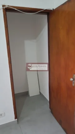 Imagem Casa para alugar na Cidade Dutra, SP: 1 dormitório, sala, cozinha e 1 banheiro. Ótima localização por R$1600/mês!