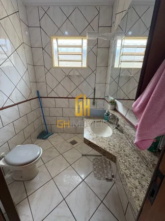 Imagem Casa com 3 quartos no Jardim Das Esmeraldas, em terreno com 213m² com 115m² de área construída p...