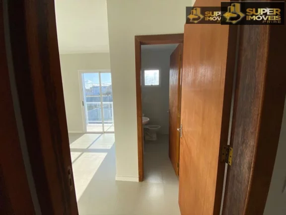 Imagem Casa Sobrado para Venda em Laranjal Pelotas-RS - 2553