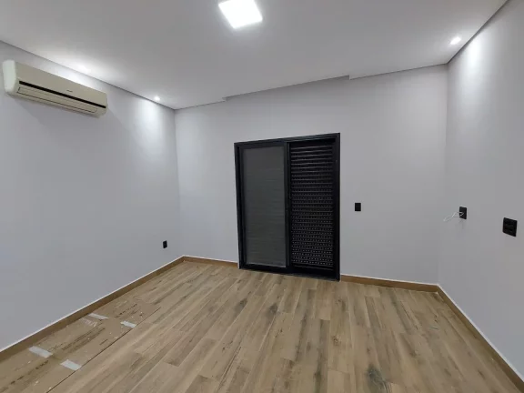Imagem SOBRADO COM AMPLO QUINTAL - 1 SUÍTE E 2 DEMI-SUÍTES - RESIDENCIAL REAL PARK - SUMARÉ