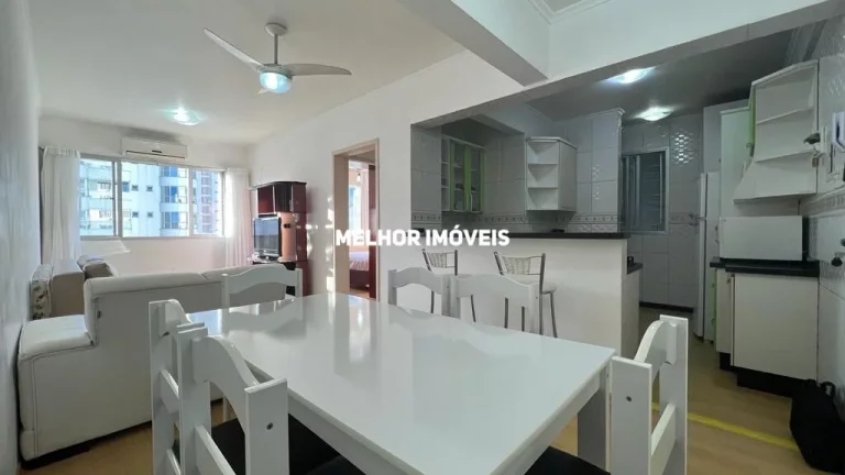 Imagem Apartamento Mobiliado com 01 dormitório na Quadra Mar de Balneário Camboriú.