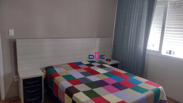 Imagem Apartamento 3 dormitórios enormes com dependência completa, a 2 quadra da praia, Gonzaga, Santos