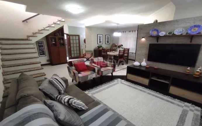 Imagem Linda casa independente 6 quartos a venda - Parque Central - Cabo Frio