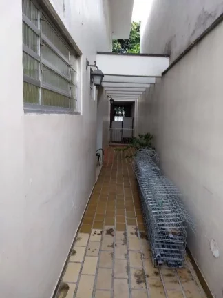 Imagem Casa com 3 dormitórios à venda, 234 m² - Moema - São Paulo/SP