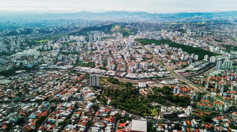Imagem Apartamento com 2 quartos à venda em Belo Horizonte