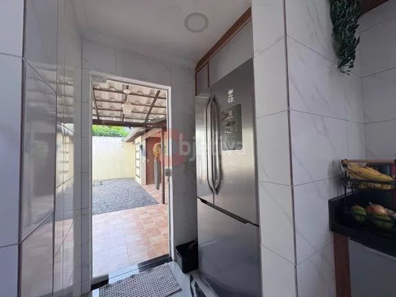 Imagem Casa duplex, 3 quartos, 300m², Condomínio dos Pássaros - Cabo Frio