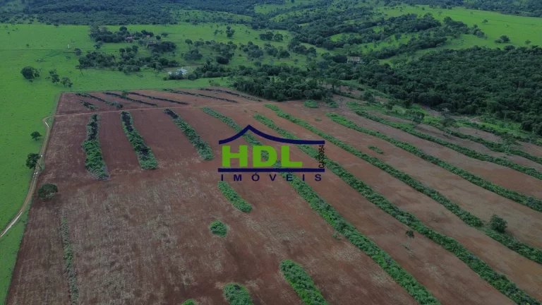 Imagem Fazenda 15 Alqs com Córrego no meio em Hidrolândia/Go