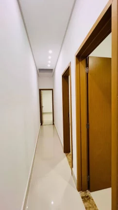 Imagem Ótima casa com três dormitórios Vila Caiçara - Praia Grande