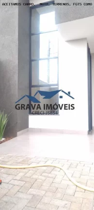 Imagem Alto Padrão para Venda em Sarandi, jardim versalhes, 3 dormitórios, 1 suíte, 2 banheiros, 2 vagas
