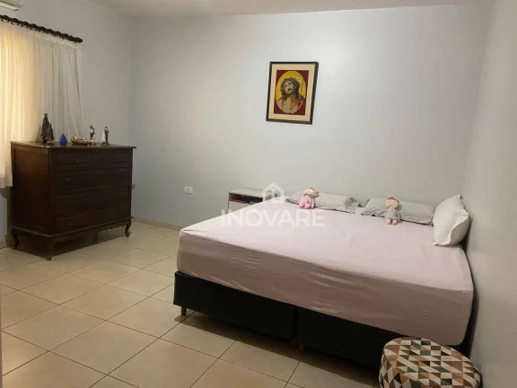 Imagem Casa com 3 dormitórios à venda, 260 m² por R$ 700.000,00 - Residencial Jardim Primavera - Itumbiara/GO