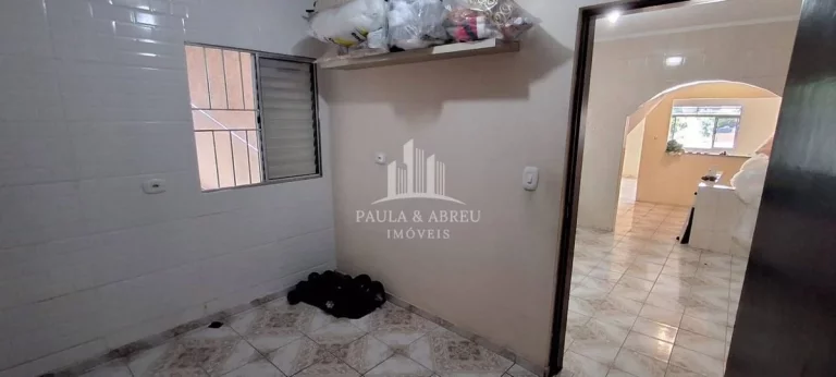 Imagem São 2 Casas 125m², 3 Dormitórios, 2 Banheiros, Lavanderia Grande, 1 Vaga + 2 Cômodos no Jardim Miranda D'Ávis, Mauá-SP