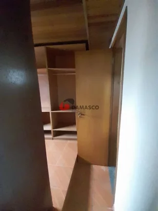 Imagem Sobrado para locação com 3 andares