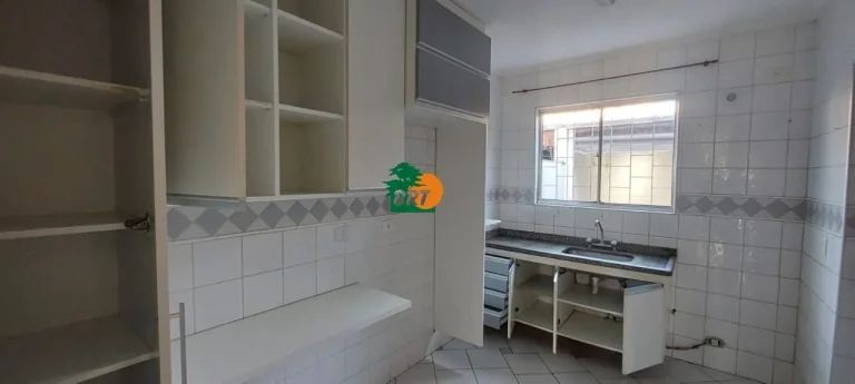 Imagem Casa em Condomínio para Venda em São Roque, Cambara, 2 dormitórios, 1 banheiro, 2 vagas