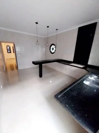 Imagem Sobrado com 2 dormitórios à venda, 134 m² por R$ 420.000,00 - Jardim Moraes - Itaquaquecetuba/SP