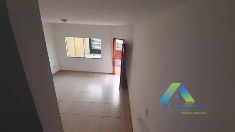 Imagem Casa à venda com 3 dormitórios e 2 vagas em Jardim Clímax, São Paulo/SP
