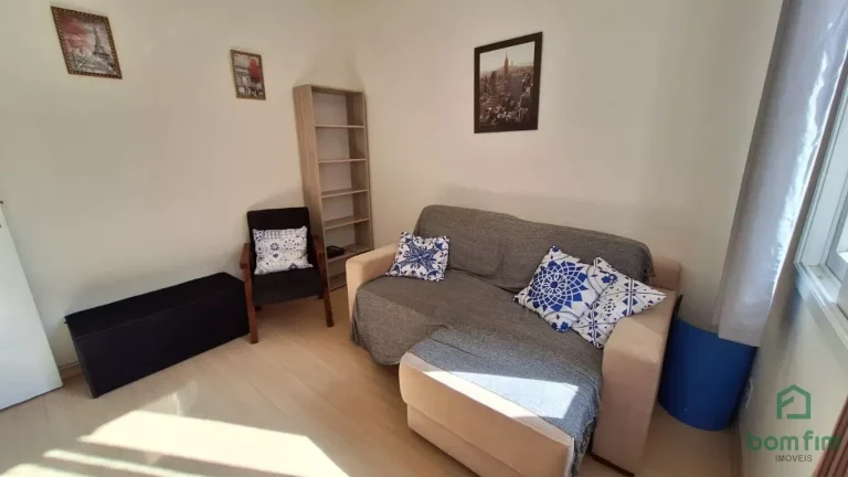 Imagem Apto de 2 dorm. mobiliado, no Centro Histórico - Porto Alegre/RS