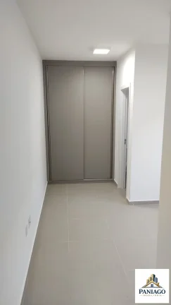 Imagem Casa em Condomínio 3 dormitórios para alugar Petrópolis Várzea Grande/MT