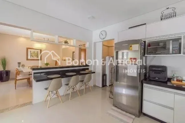 Imagem Linda casa à venda no Swiss Park em Campinas - SP.

Linda casa à venda com quatro quartos sendo to...