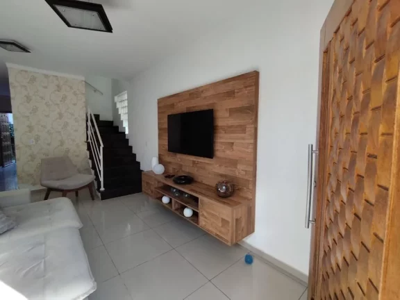 Imagem Sobrado com 3 dormitórios à venda, 100 m² por R$ 650.000,00 - Jardim Medina - Poá/SP
