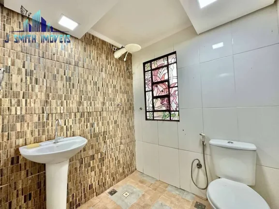 Imagem Casa Térrea, rústica e única! Terreno 1.754m². 3 Dorms. + Suíte Hóspedes!