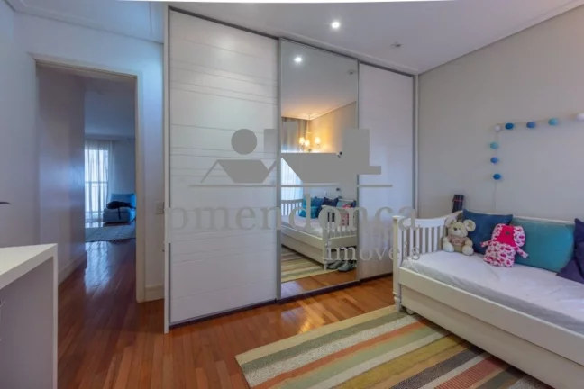 Imagem Apartamento Alto da Lapa com 4 sui­tes e 5 vagas, 366 m2