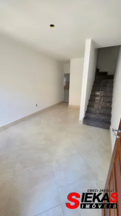 Imagem Casa à venda em São Paulo-SP, Parque Guaianazes: 2 quartos, 1 sala, 2 banheiros, 3 vagas de garagem, 65,00 m² de área.