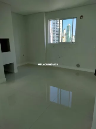 Imagem Apartamento com Linda Vista Mar á Venda com 03 Suítes na quadra do mar em Balneário Camboriú