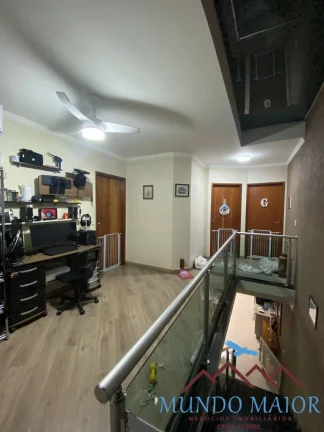 Imagem Sobrado à Venda com 3 Suítes + Área Gourmet Aceita Imóvel em Santo Andr?(C)!