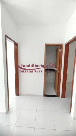 Imagem CASA À VENDA COM 2 QUARTOS EM CONDOMÍNIO
