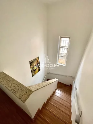 Imagem Casa tipo para venda em Vila Mariana com 4 quartos, sendo 1 suíte, 185m²