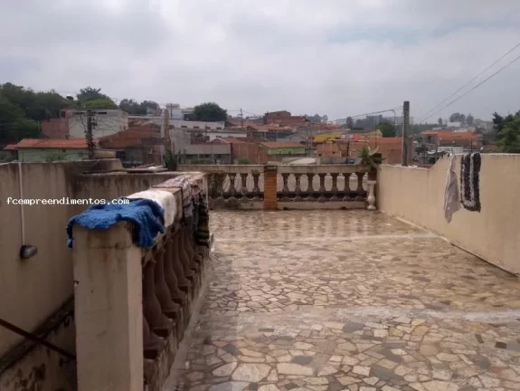 Imagem Sobrado para Venda em Limeira, Jardim Hortência, 4 dormitórios, 1 suíte, 1 banheiro, 2 vagas