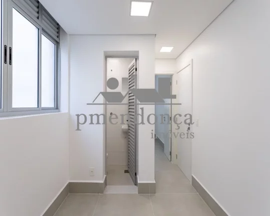 Imagem Apartamento Reformado à venda em Higienópolis, com 3 quartos e 2 vagas, 244 m².