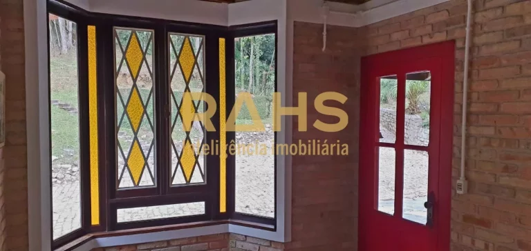 Imagem Chácara Lindíssima à Venda em Pirabeiraba São 56 mil m² de área total. Uma verdadeira imersão...