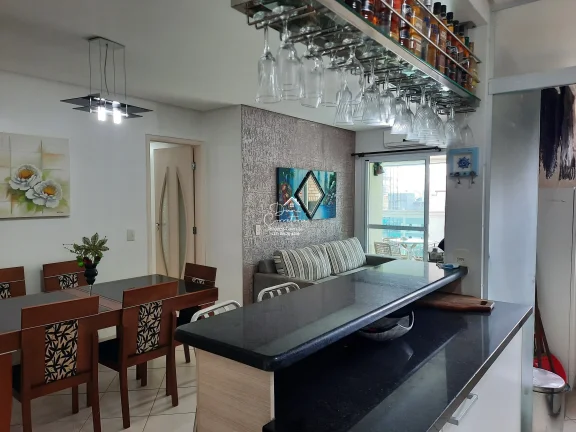 Imagem Apartamento com varanda gourmet e lazer na Enseada