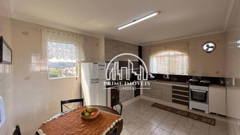 Imagem Casa com 3 dormitórios à venda, 222 m² por R$ 624.000,00 - Jardim Pacaembu - Jundiaí/SP
